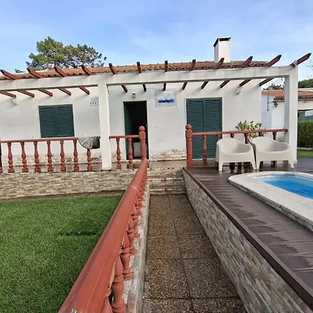 Vivenda Prazeres *